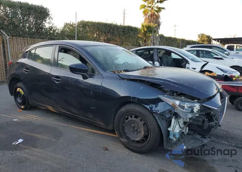 2015 Mazda Mazda3 I Sport z USA, uszkodzony, nr VIN 3MZBM1K76FM220274